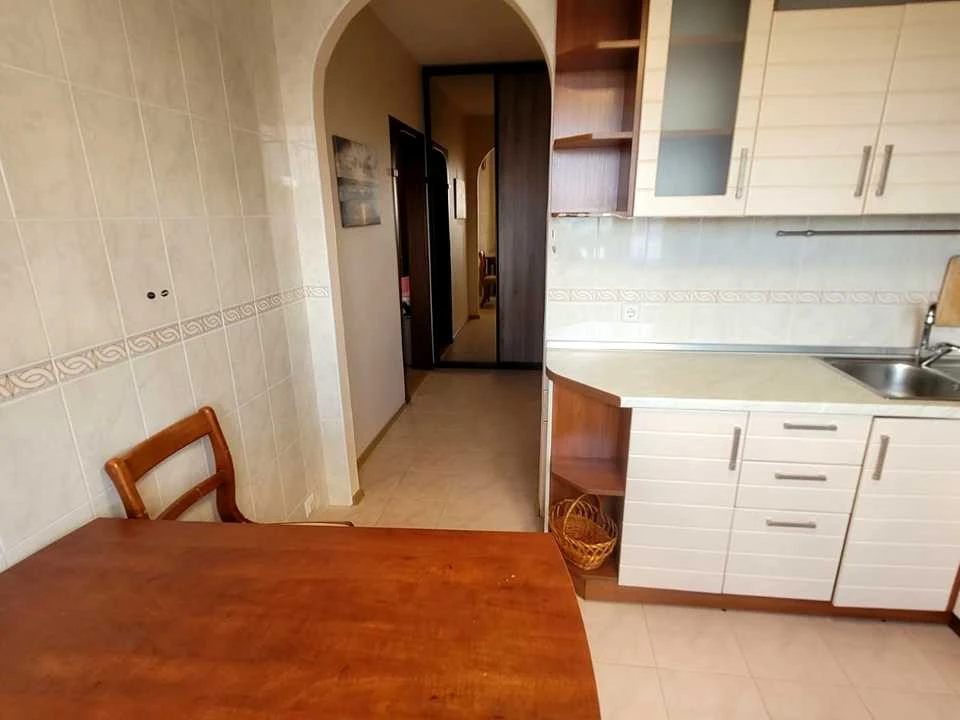 Apartment. European Union Avenue, Podil district.