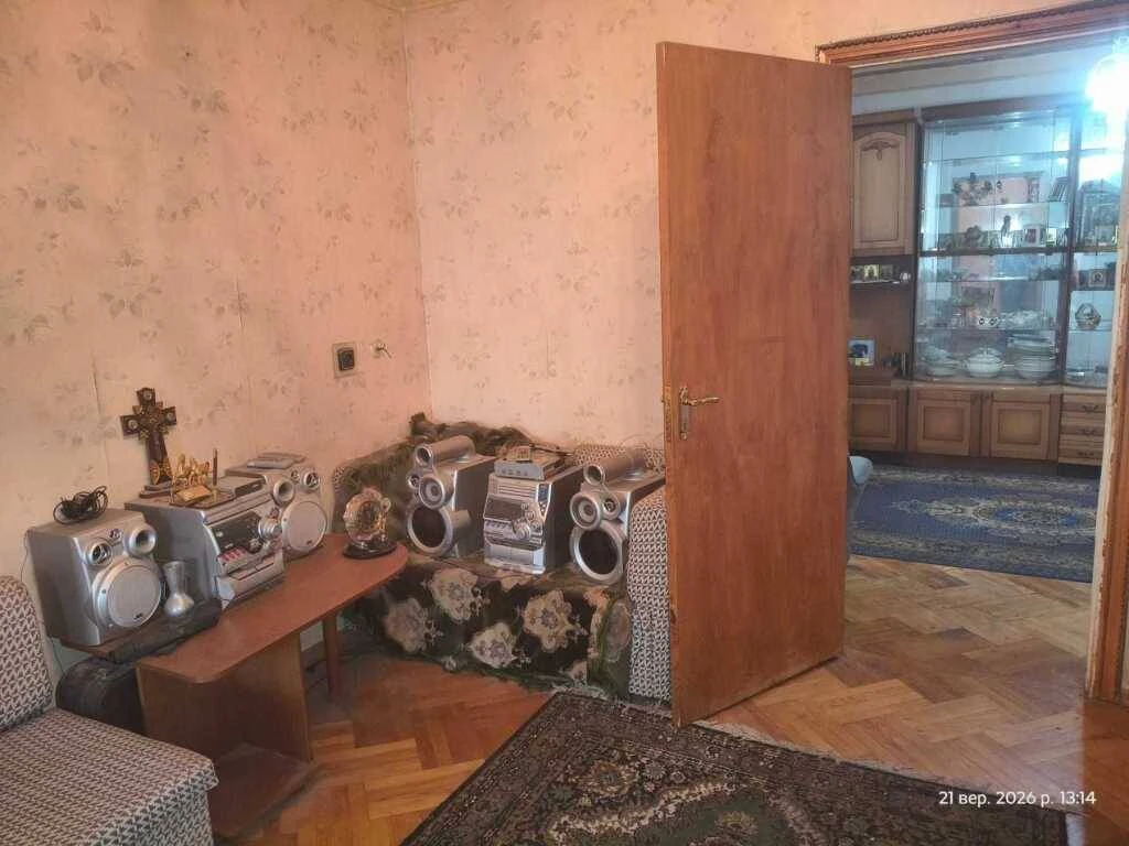 For Sale: 3-room apartment, Kyiv, Desnianskyi, O. de Balzac Street