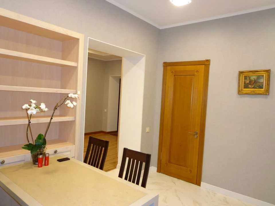 Apartment. Odessa, French Boulevard.