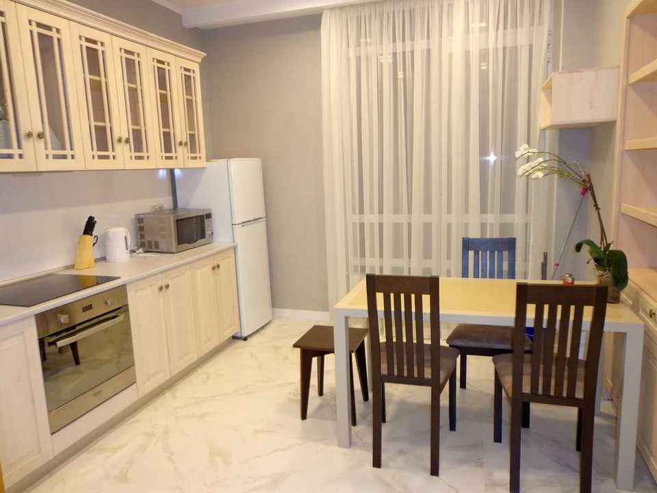 Apartment. Odessa, French Boulevard.