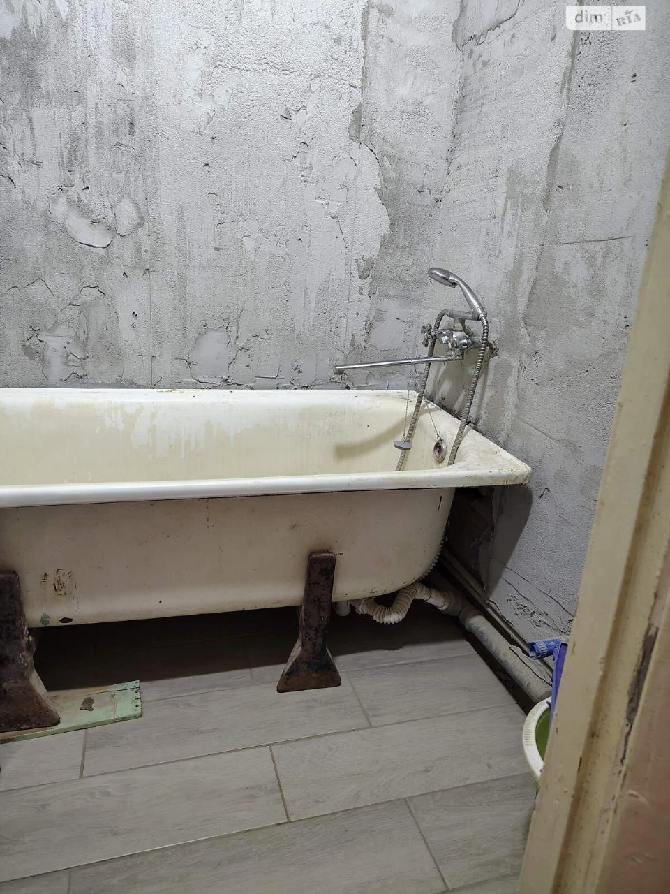 Long-Term Rental Apartment "Vyshenka"