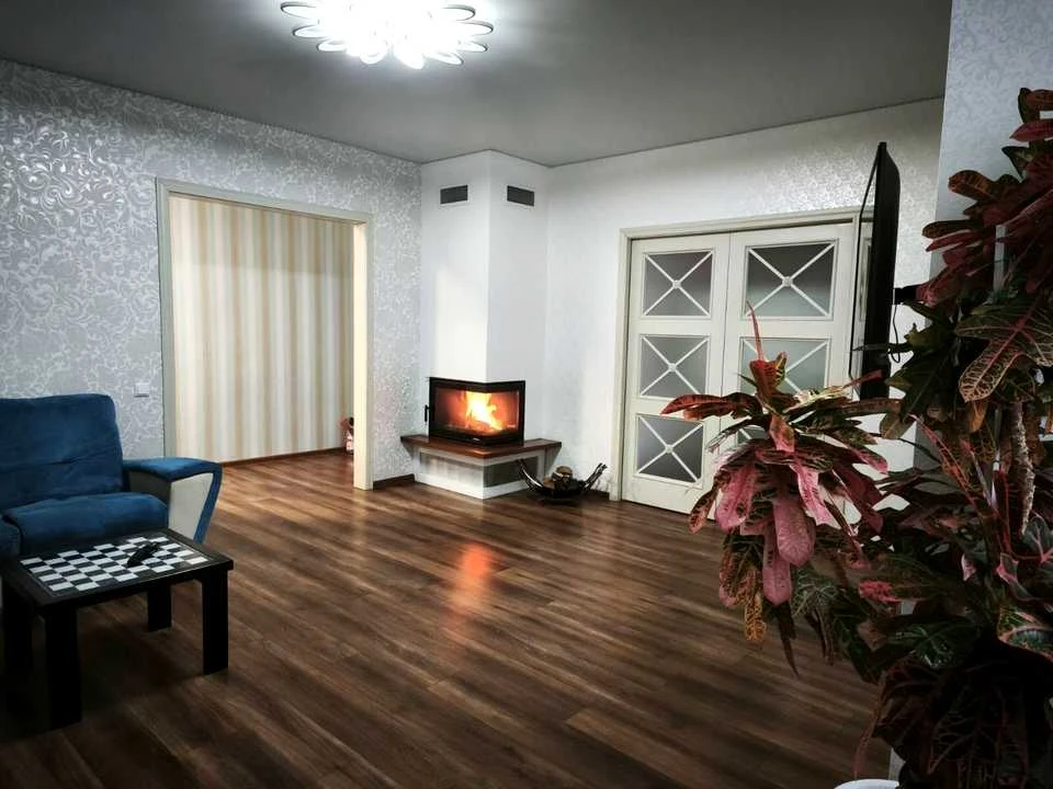 Apartment. Serzhanta Zhuzhomy Street, Mytnitsy.