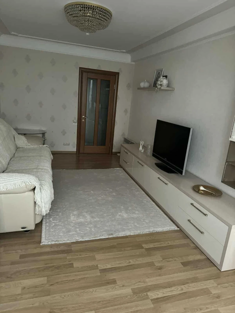 For Sale: 3-bedroom apartment at Mykola Rudenko 18