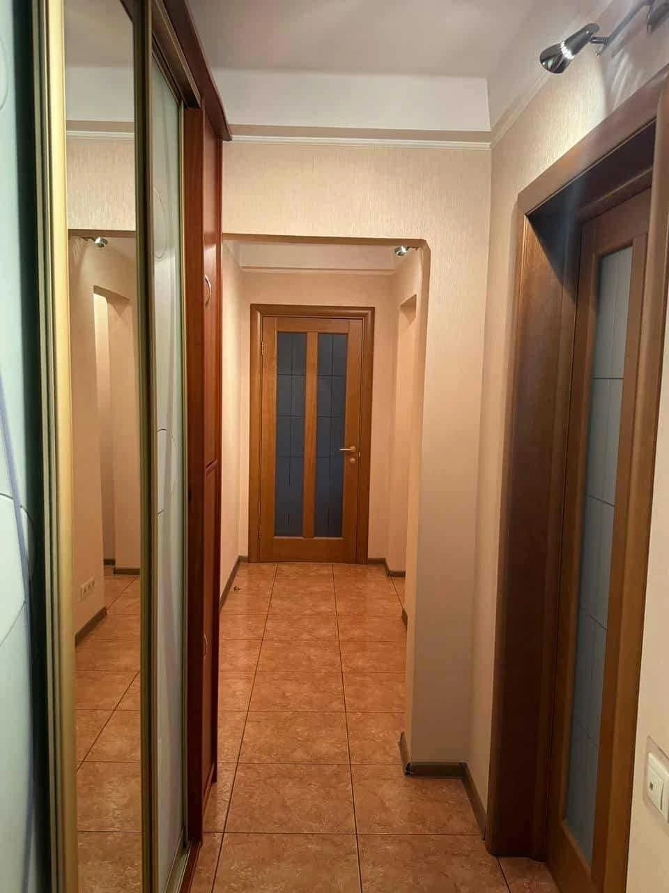 For Sale: 3-bedroom apartment at Mykola Rudenko 18