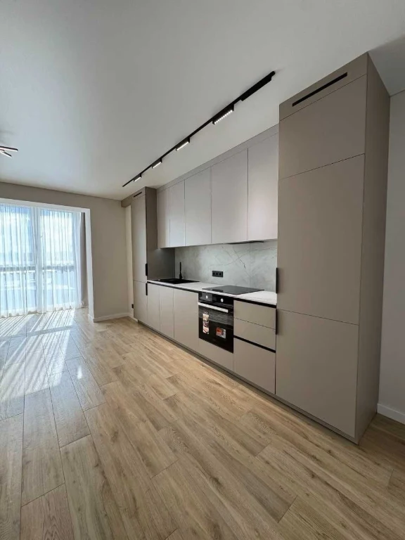 For Sale: Modern 1-bedroom apartment!
