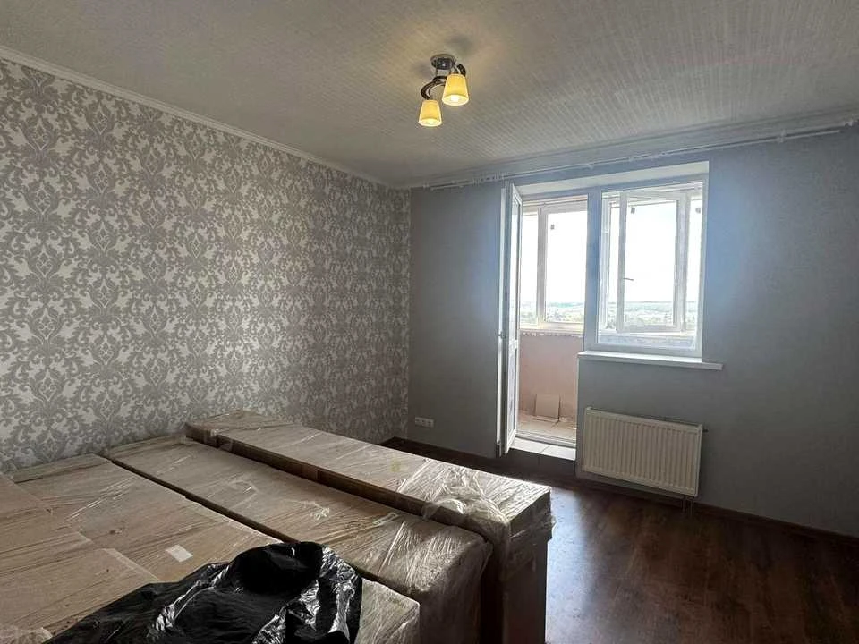 Apartment. Kharkiv, Peremohy Avenue.