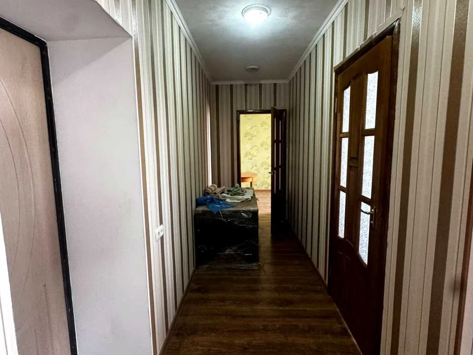 Apartment. Kharkiv, Peremohy Avenue.