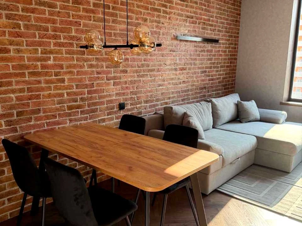 Apartment. Kyiv, Brestetsky Prospect.