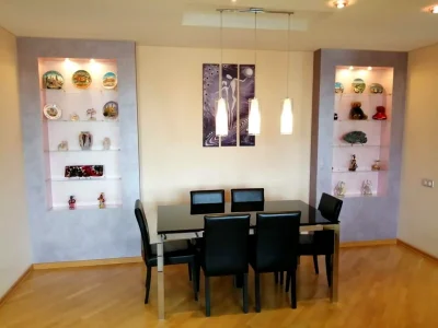 Оренда квартири 4-кімн. 150 м² 5/10 пов.