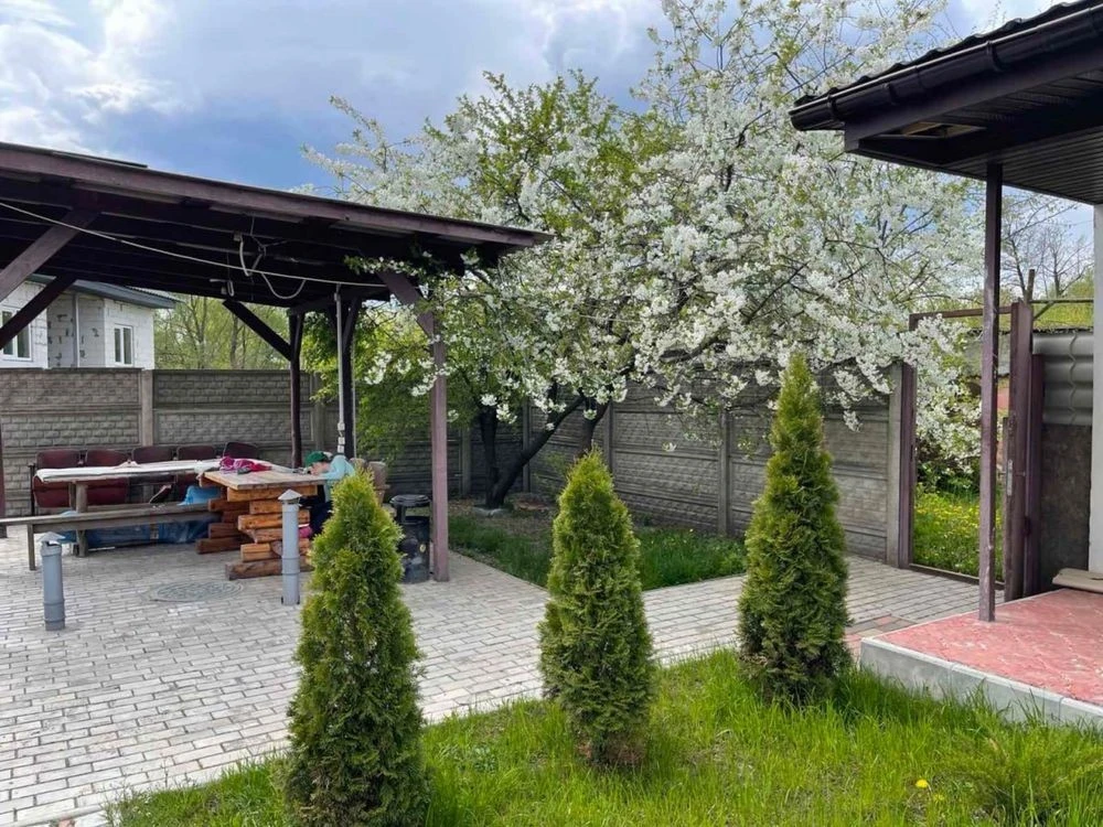 Bortnichy, Levadnaya Street, 56 - Cozy studio apartment for rent!