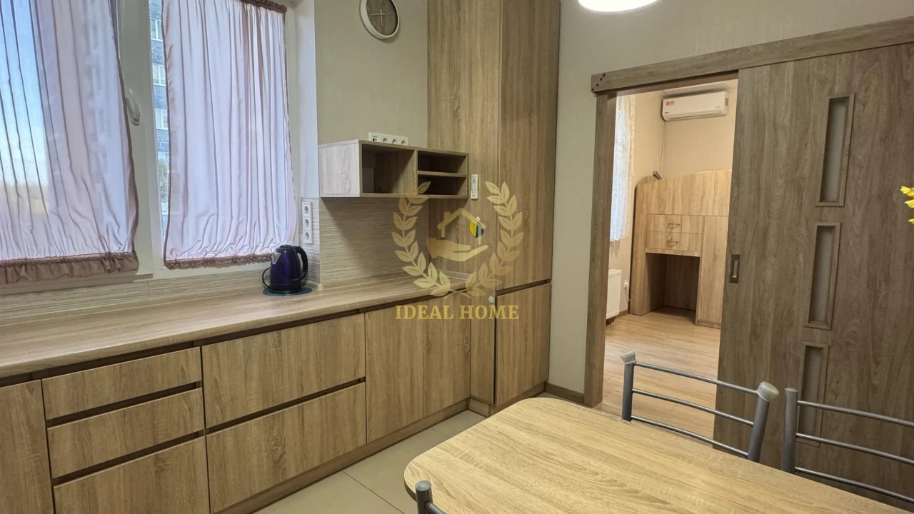 For Sale: 1-Bedroom Apartment on Ivan Vykhovsky Street in Pod