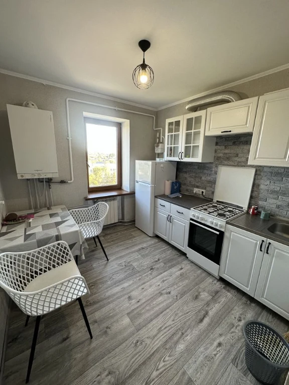 Sale of 3-room and 1-room apartments in one entrance