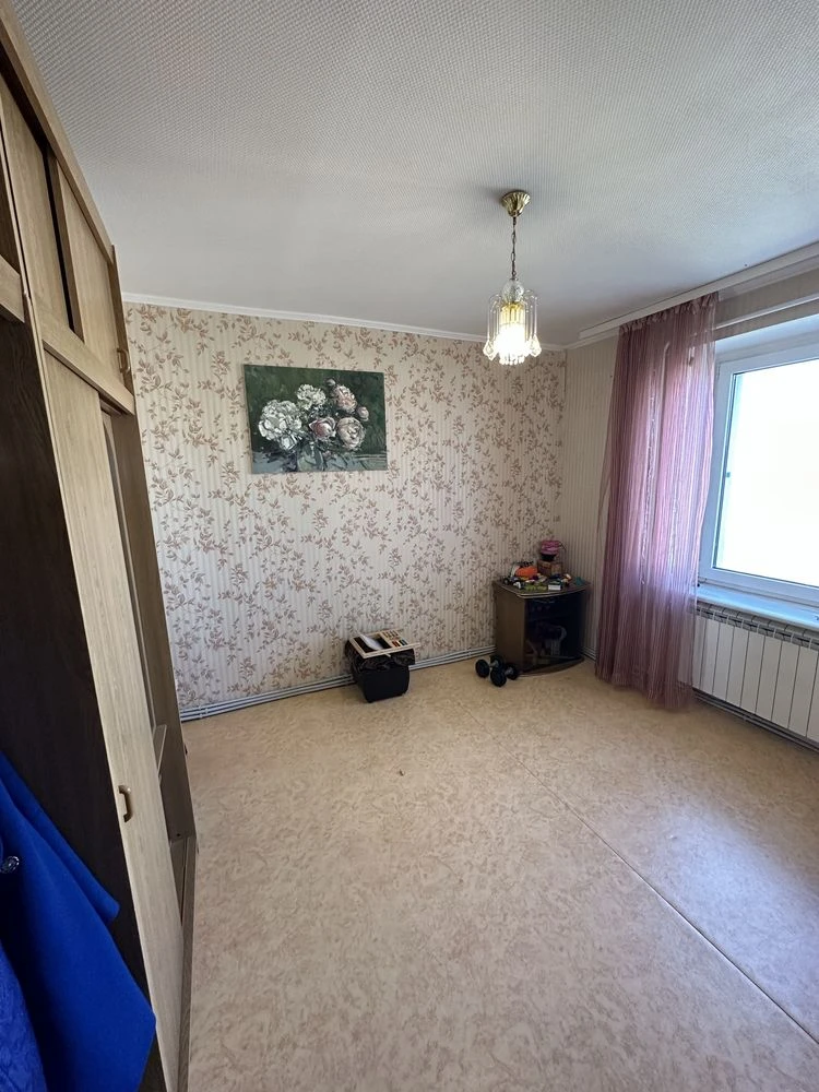 Sale of 3-room and 1-room apartments in one entrance
