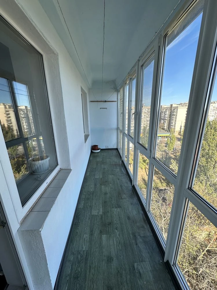 Sale of 3-room and 1-room apartments in one entrance