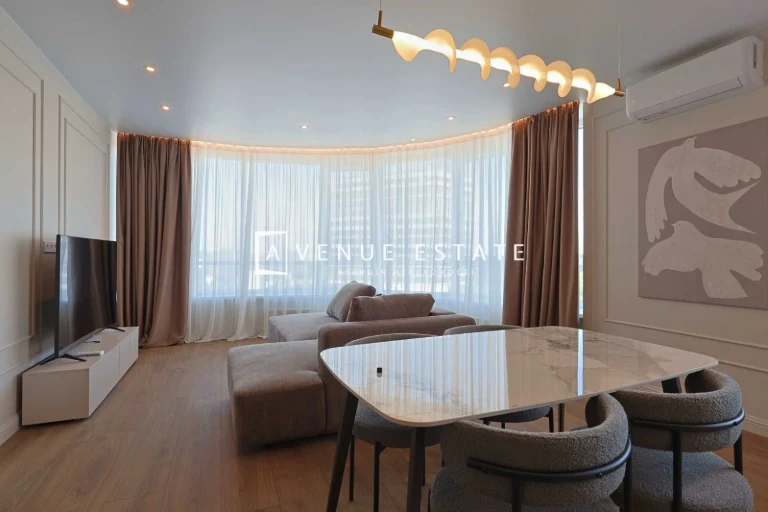 Rent 3-bedroom apartment 75m2 in White Lines street, Uzhgorod