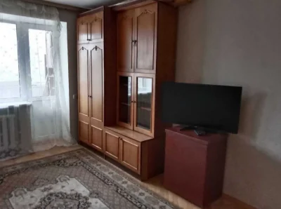 Rent a 3-bedroom apartment at пр. Науки 18
