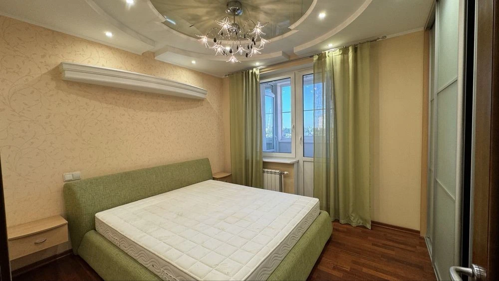 Сдается квартира, Академмістечко, Осіння 33. Без комиссии.