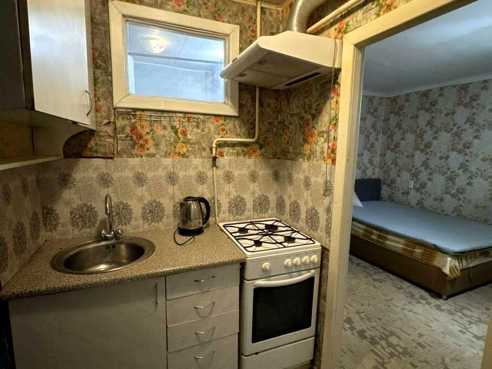 Apartment. Academician Dobrokhotov Street, Kyiv