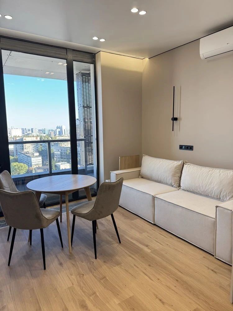 First-time rental of a stylish 1-bedroom apartment Unit Home with a study