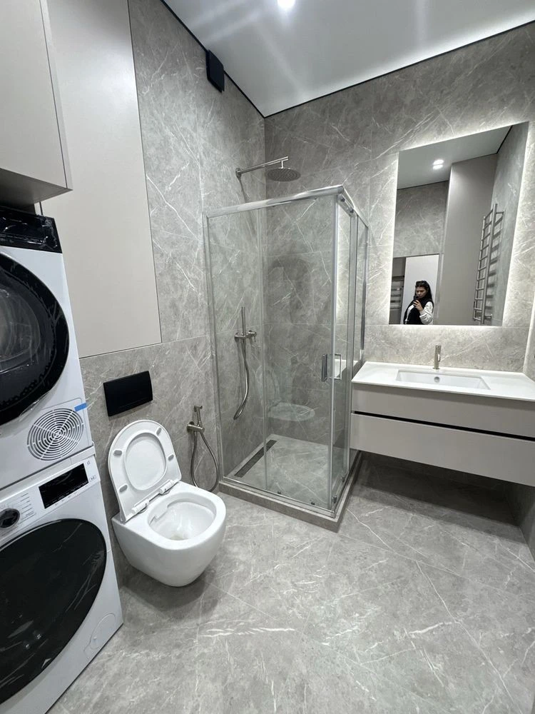 First-time rental of a stylish 1-bedroom apartment Unit Home with a study