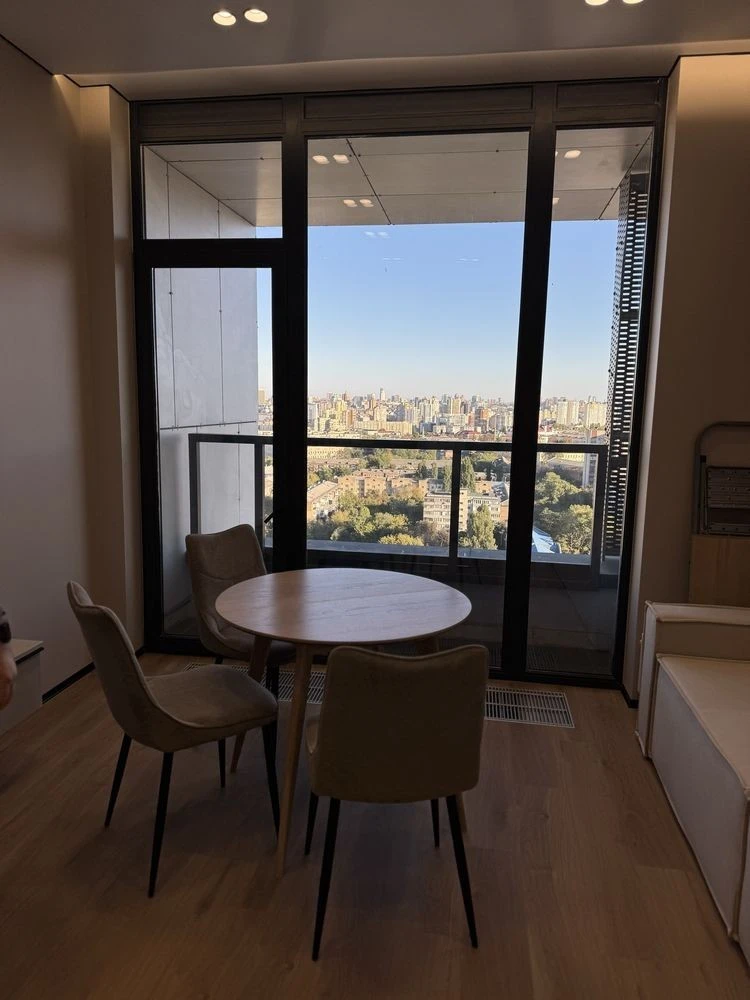 First-time rental of a stylish 1-bedroom apartment Unit Home with a study