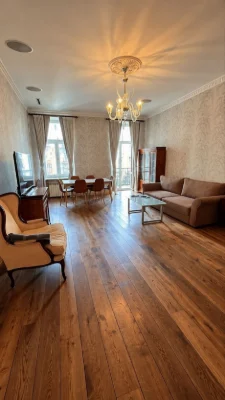 3-кімнатна квартира, 90 м², Центр, Майдан Золоті Ворота, Шевченківський, Софіївська