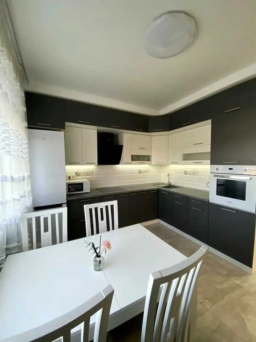 Rent: PARKLAND Residence, Promenista, Vasilk