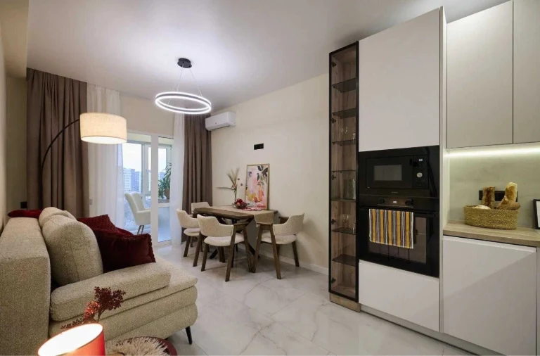 Long-term Rental: New England Residential Complex, Maximovych Street