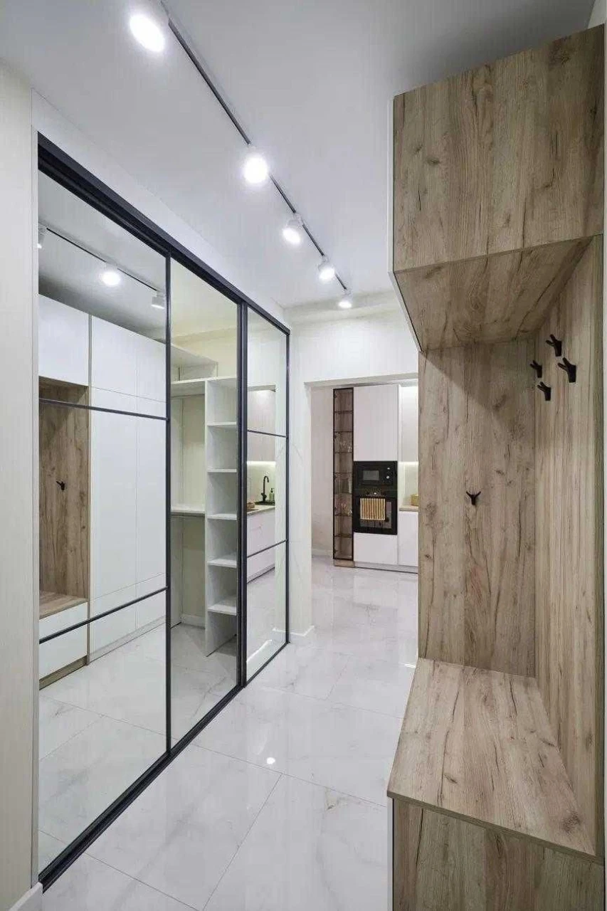 Long-term Rental: New England Residential Complex, Maximovych Street