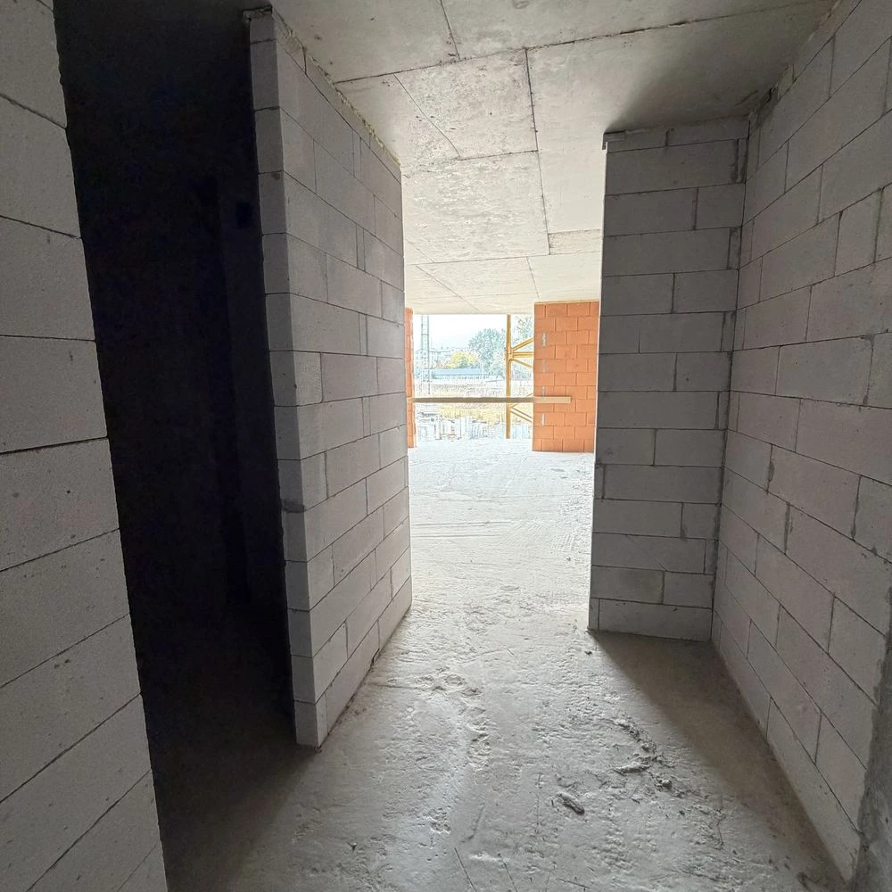 CENTRE 1-bedroom apartment, National Guard Street, park
