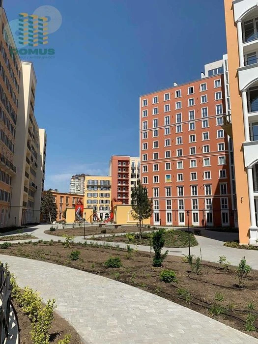Срочно! 1 комн в ЖК "Виа Рома/ Via Roma", есть газ! Дом сдан