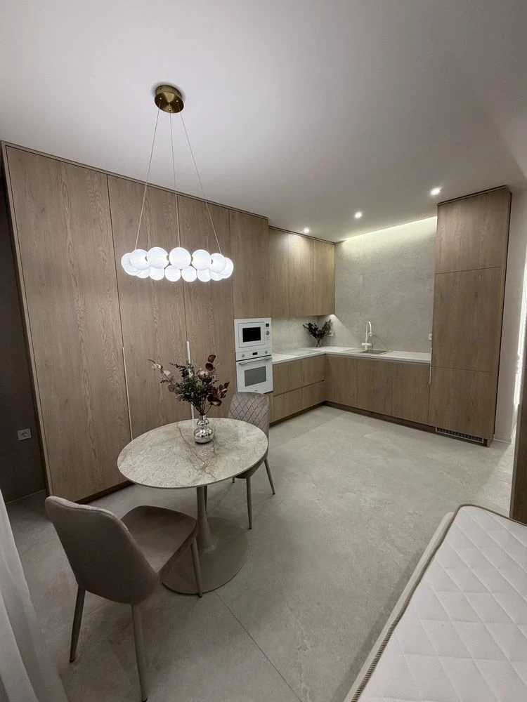 Sale of a designer apartment near the University of Uzhhorod