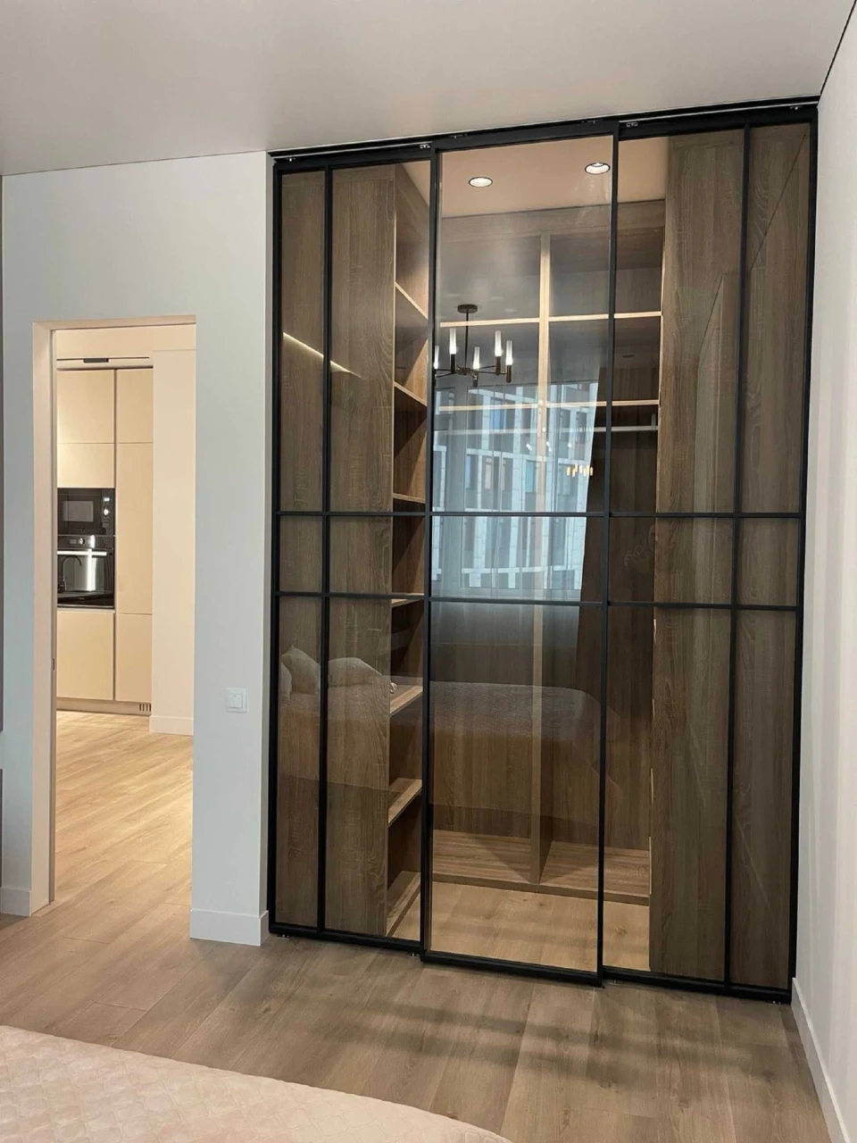 Rent 1-bedroom apartment in Manhattan City Residence in Invertor complex