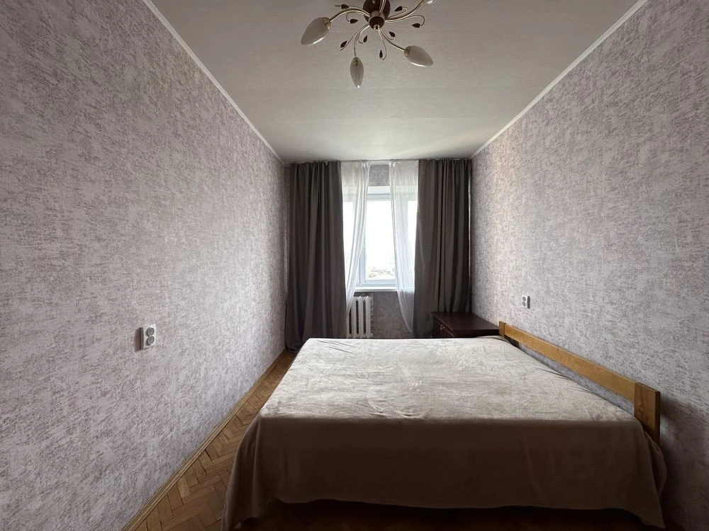 3 separate rooms, Rent near Вокзальна Metro