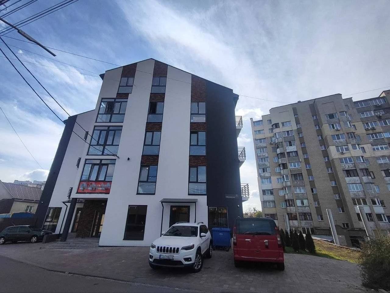 Продається стильная 1-комнатная квартира рядом с Академ-городком