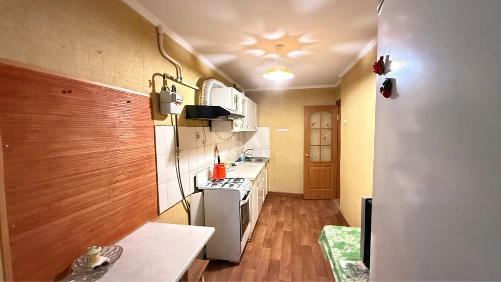 Продам квартиру в Таїрові – Левітан, кут Небесної