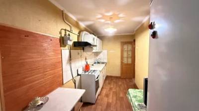 Продам квартиру в Таїрові – Левітан, кут Небесної