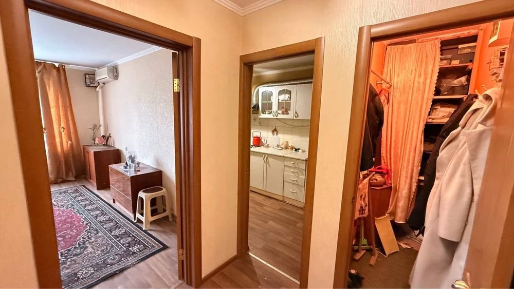 Продам квартиру в Таїрові – Левітан, кут Небесної