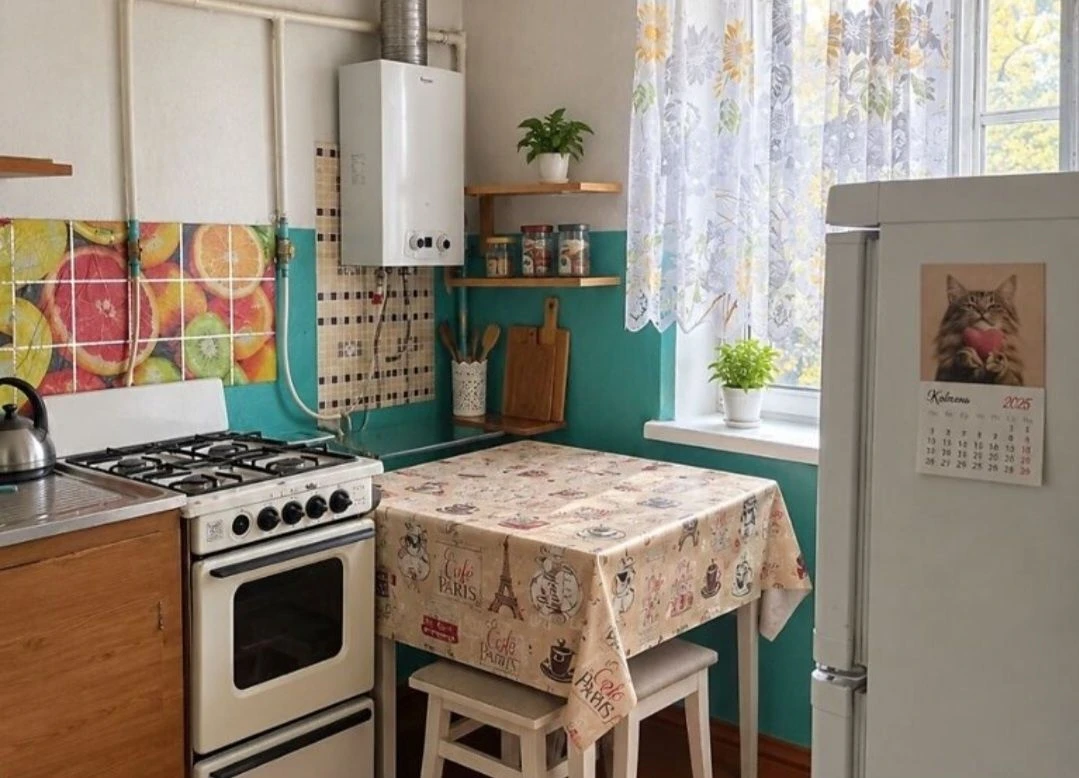 Продам 2-кімнатну квартиру, вул. Дачній. Терміново!