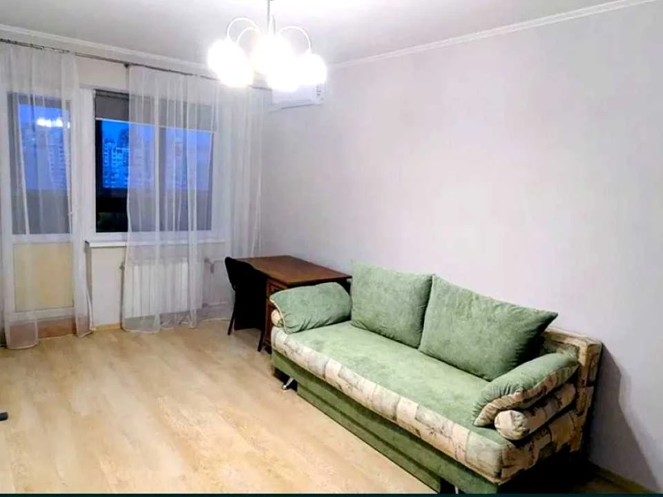 Apartment. Akademika Yefremova Street, Akademicheskoye