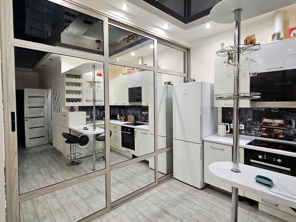Apartment. Astashina Street, Odessa