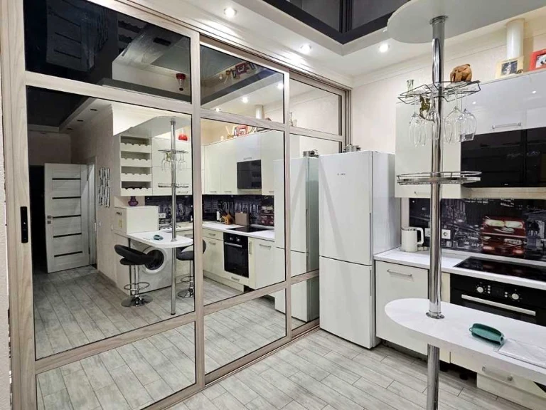 Apartment. Astashina Street, Odessa
