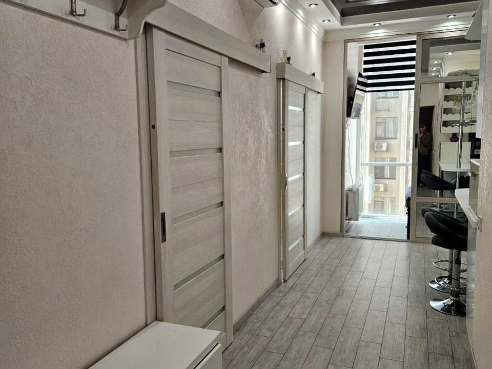 Apartment. Astashina Street, Odessa