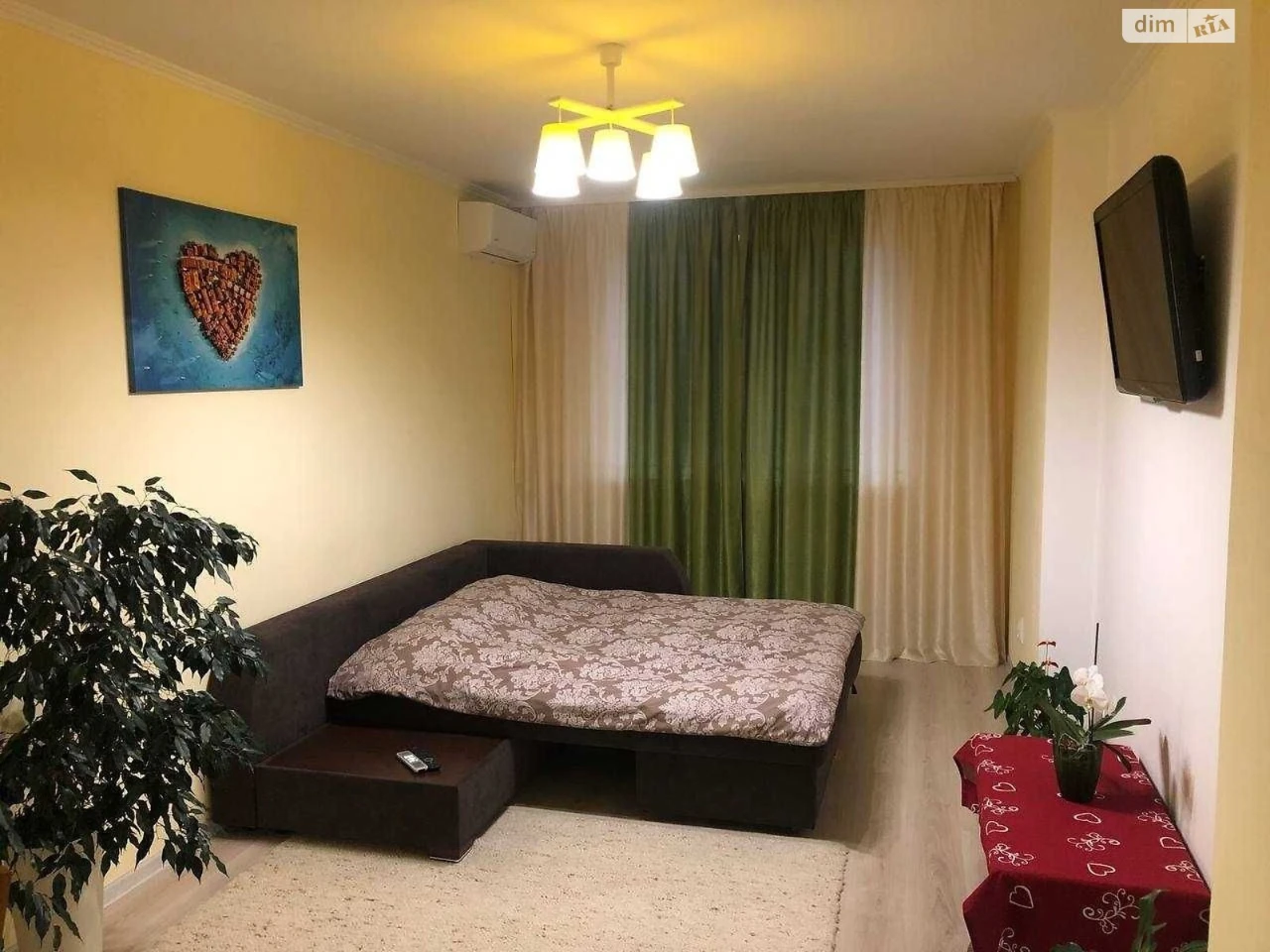 Long-Term Rental Apartment Holosko