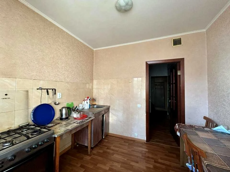 Apartment. Levka Luk'yanenko st., Kyiv