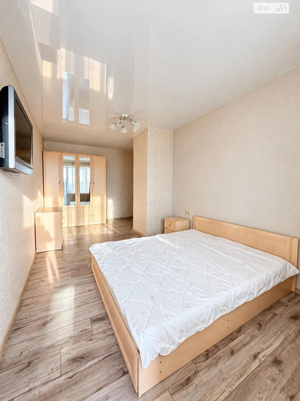 Long-Term Rental Apartment, Perhotravnevyi Massiv