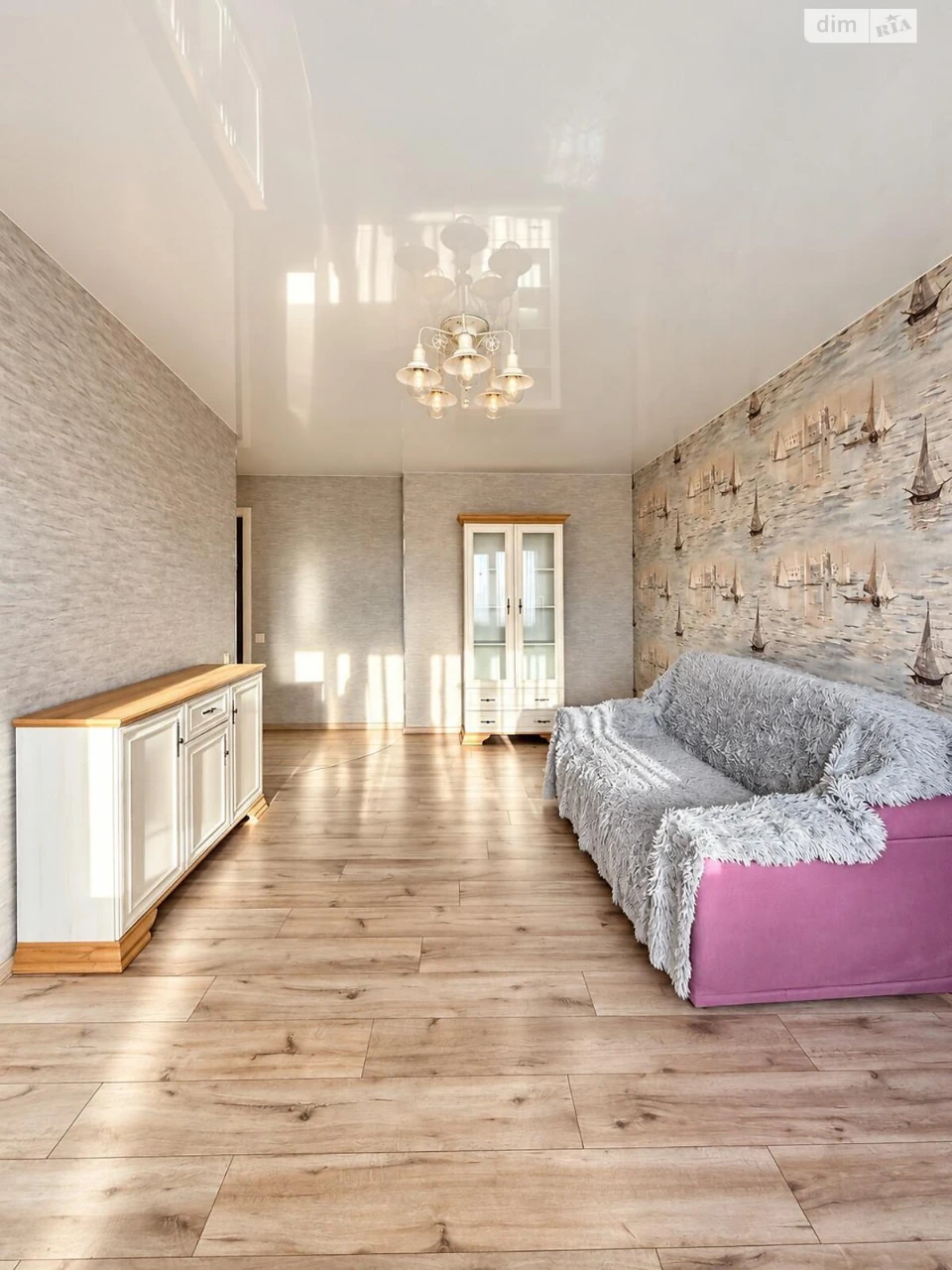 Long-Term Rental Apartment, Perhotravnevyi Massiv