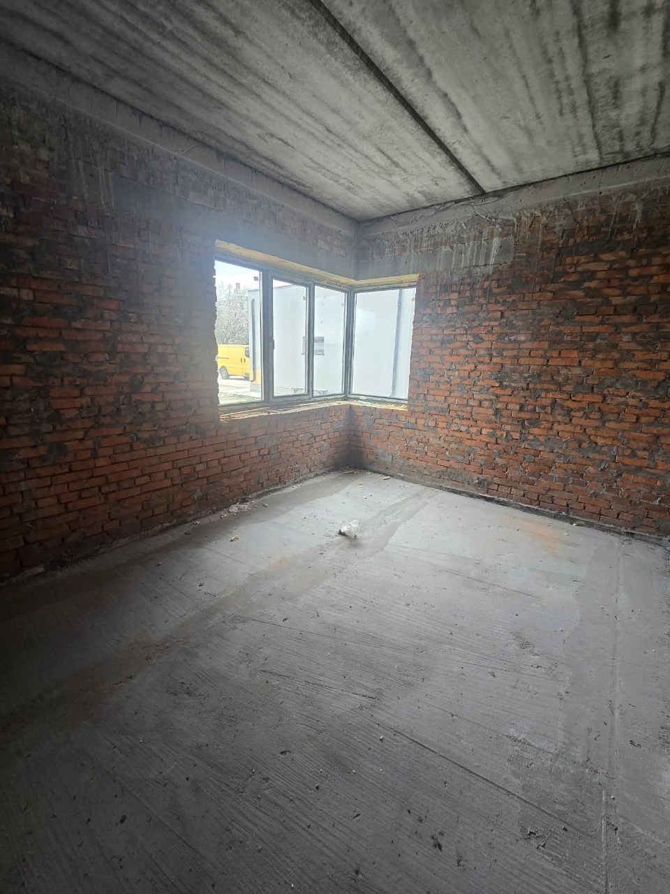 House near Kyiv (3 km)