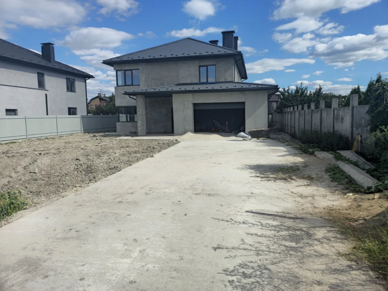 House near Kyiv (3 km)