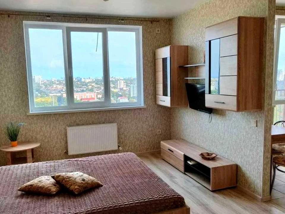 Apartment. Odesa, Odeska st.